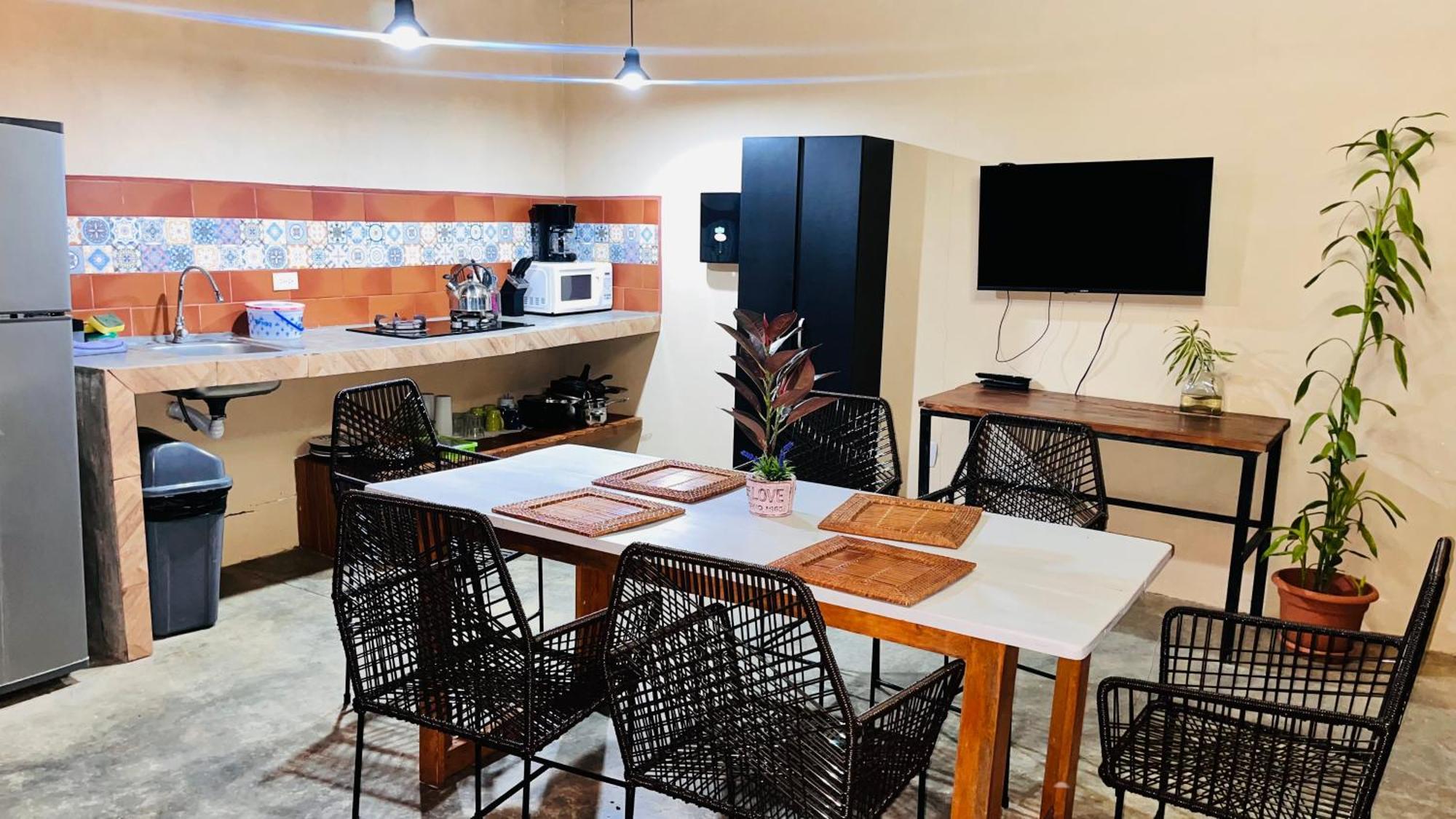 Apartamento El Guanacaste, Cerca Tamarindo Con Piscina 圣克鲁斯 外观 照片