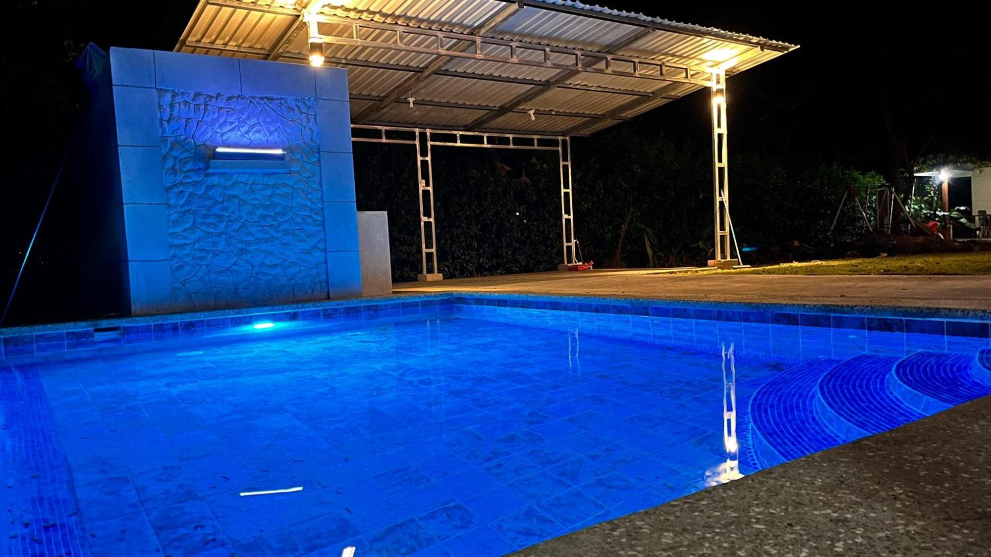 Apartamento El Guanacaste, Cerca Tamarindo Con Piscina 圣克鲁斯 外观 照片