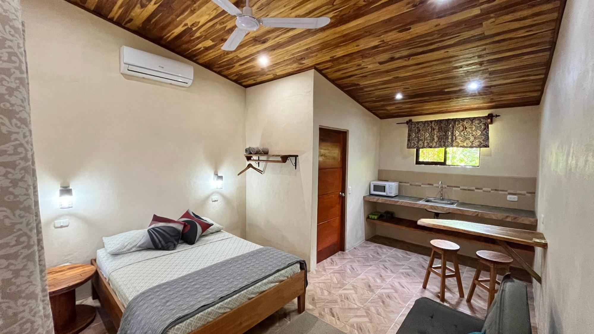 Apartamento El Guanacaste, Cerca Tamarindo Con Piscina 圣克鲁斯 外观 照片