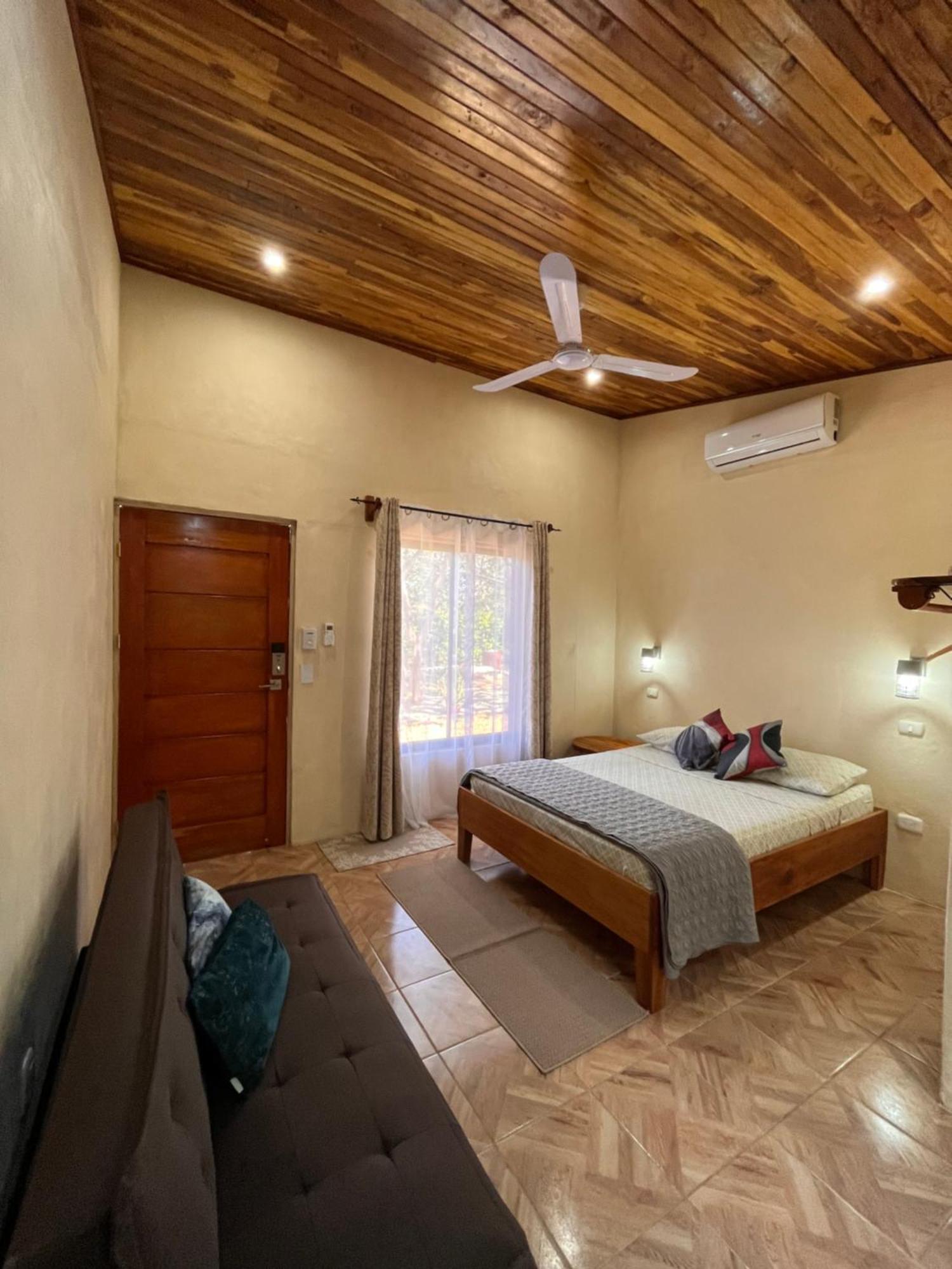 Apartamento El Guanacaste, Cerca Tamarindo Con Piscina 圣克鲁斯 外观 照片