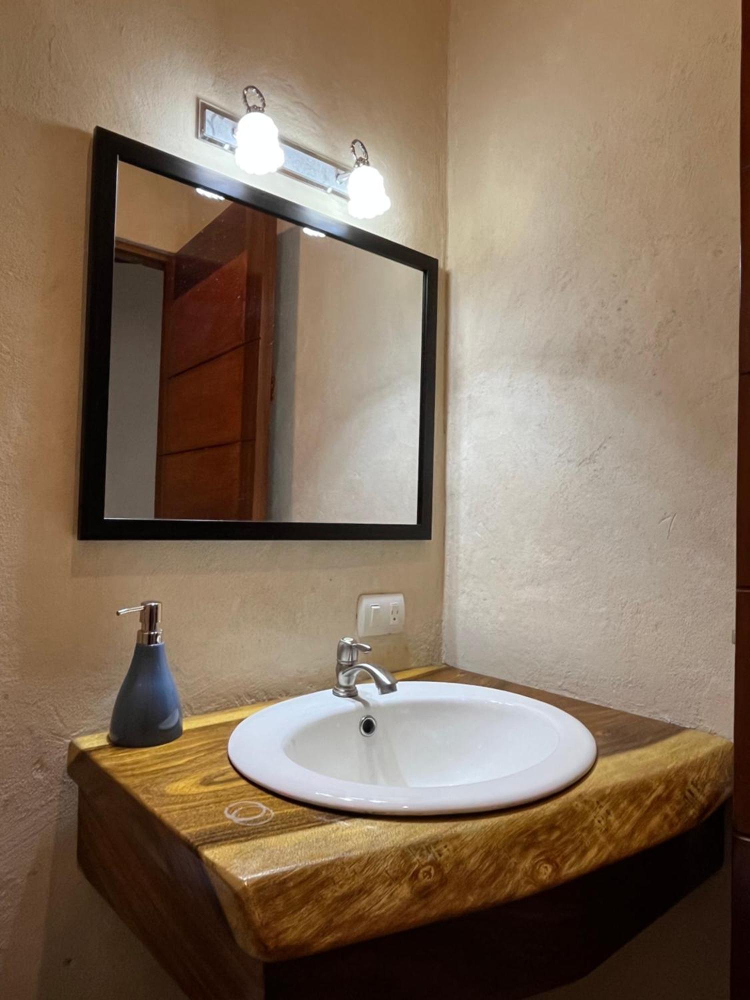 Apartamento El Guanacaste, Cerca Tamarindo Con Piscina 圣克鲁斯 外观 照片